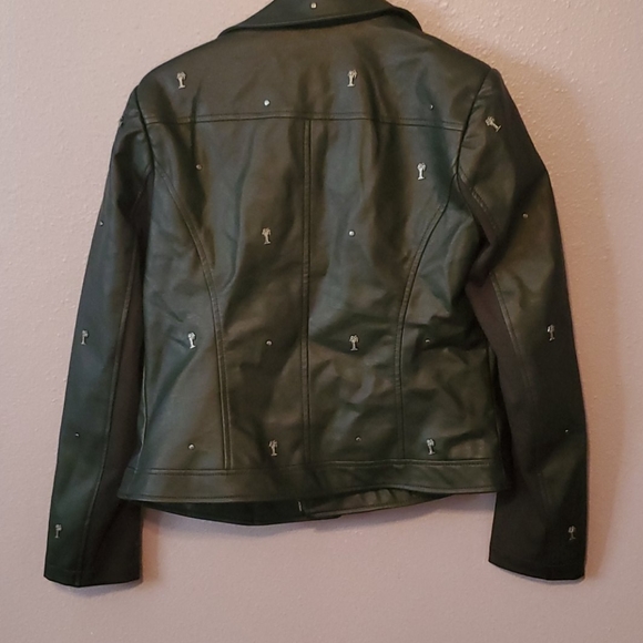 Faux leather jacket with studs - Picture 3 of 4